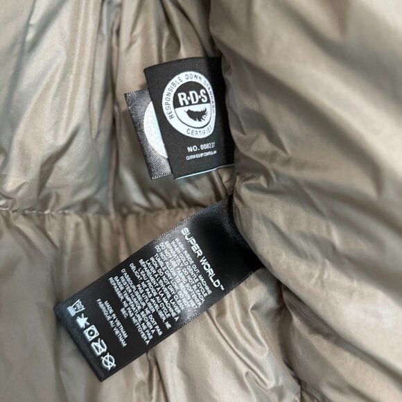 Aritzia The Super Puff Liquid Shine Puffer Jacket S Taupe | $325 Retail - Picture 3 of 10